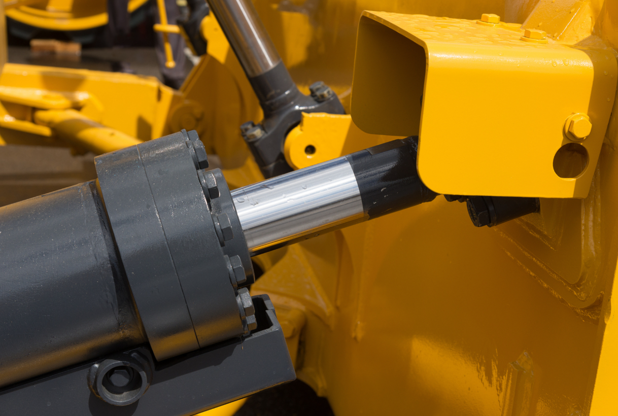 ความร้อนสูงเกินของระบบไฮดรอลิก: สาเหตุ ความเสี่ยง และวิธีแก้ปัญหาที่ได้รับการพิสูจน์แล้ว